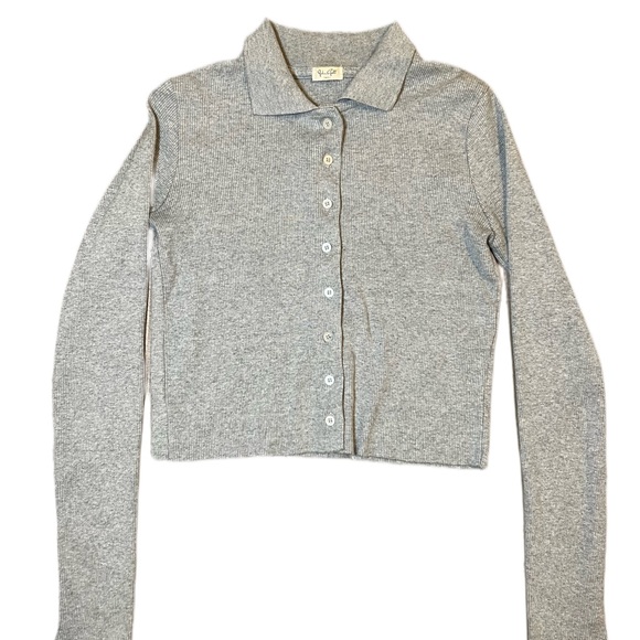 Grey button up sweater - Picture 1 of 2
